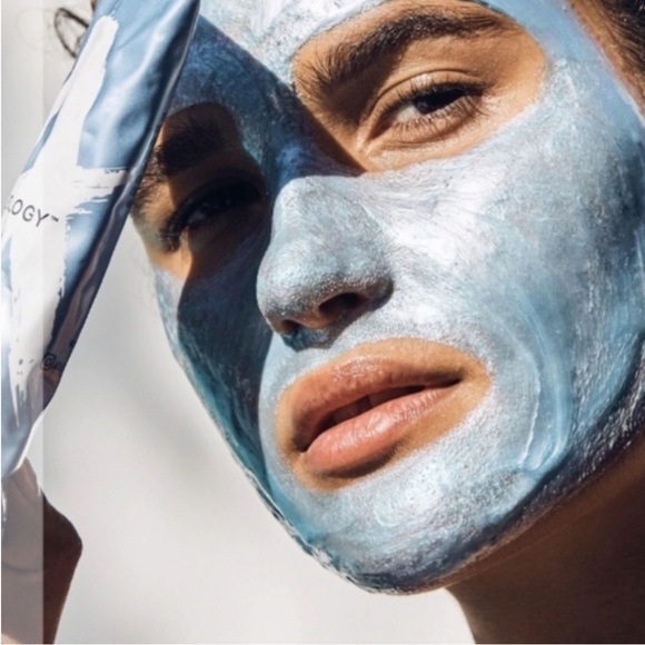 Aceology Other - ❤️ Brightening Treatment Mask ❤️